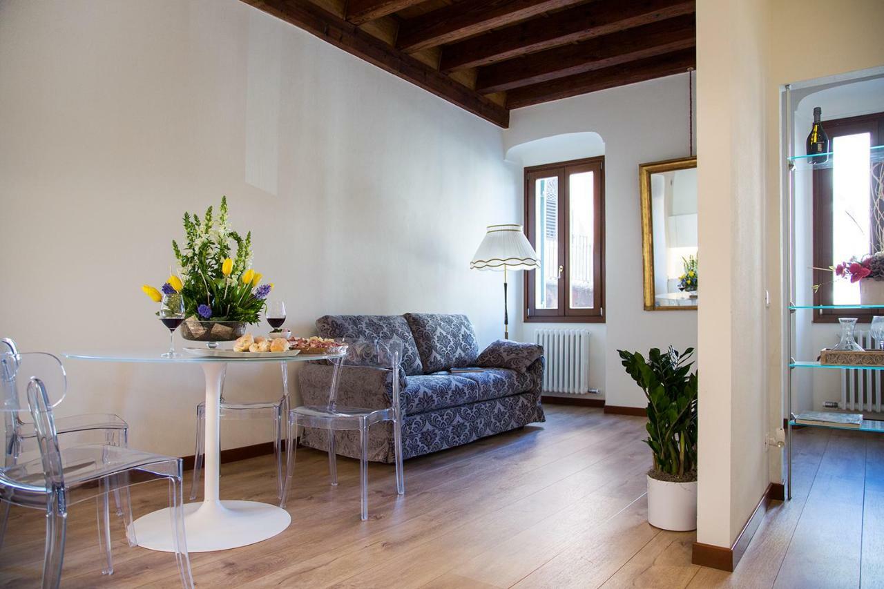 Residenza Duomo3 - Apartments Βερόνα Εξωτερικό φωτογραφία